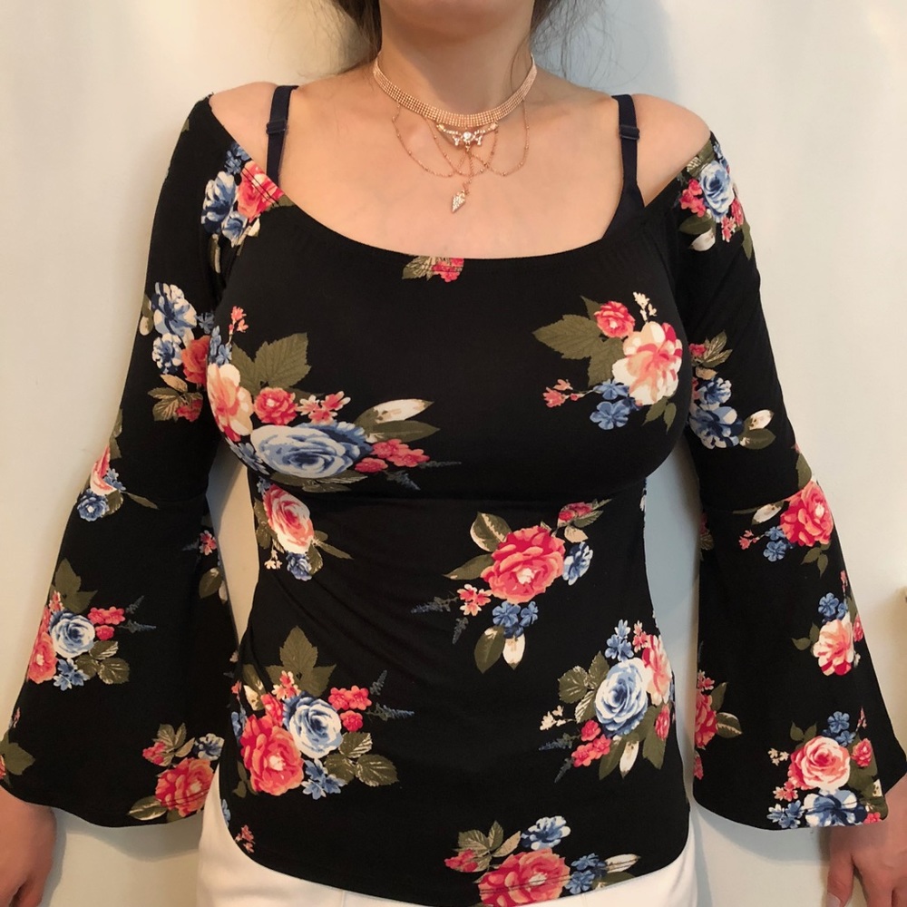 Floral top